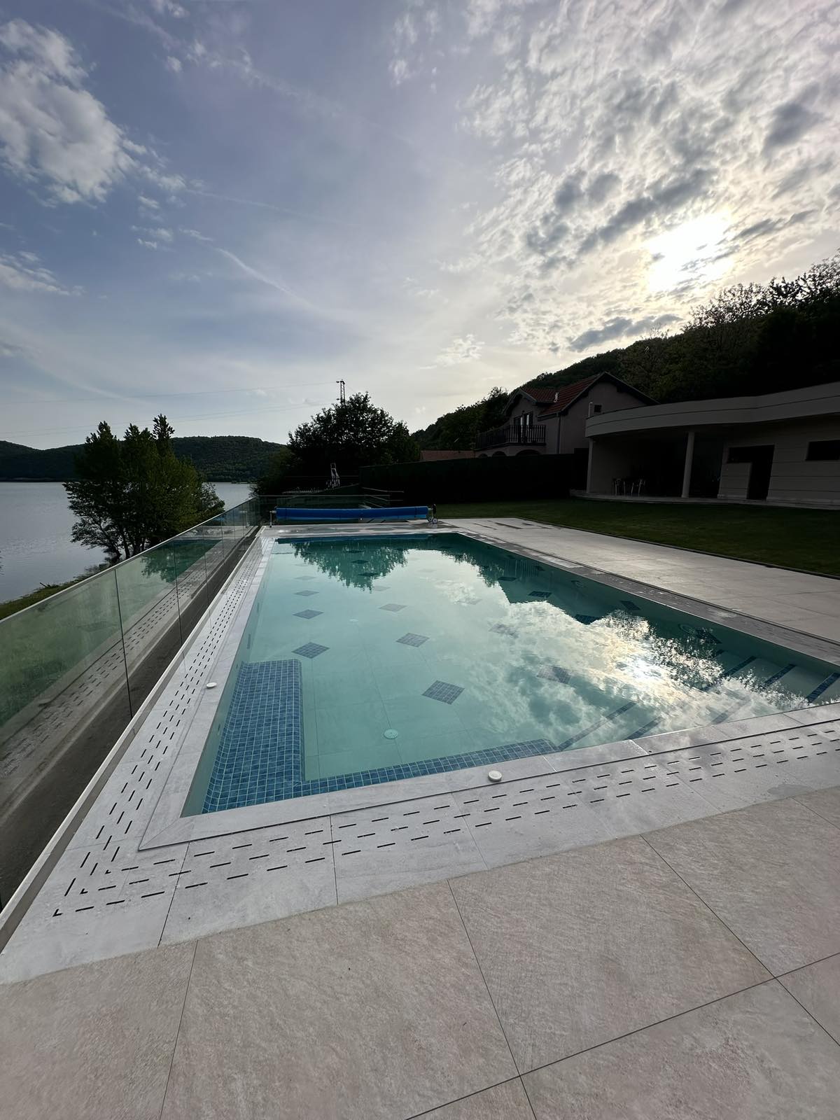 Armirano betonski prelivni 10×5 Bovansko jezero